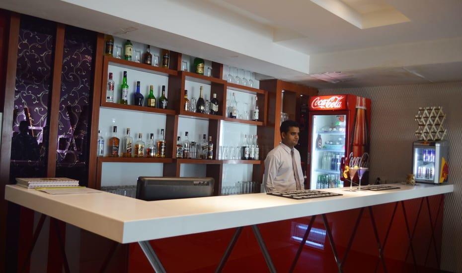 Country Inn Amritsar Bagian luar foto